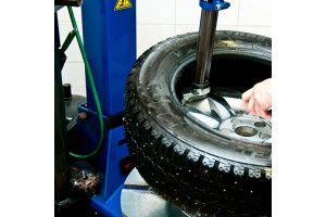 Видеонаблюдение для шиномонтажа